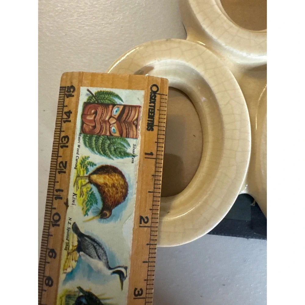 Vintage Cream Ceramic Triple Oval Picture Frame Crackle Glaze Tabletop Display